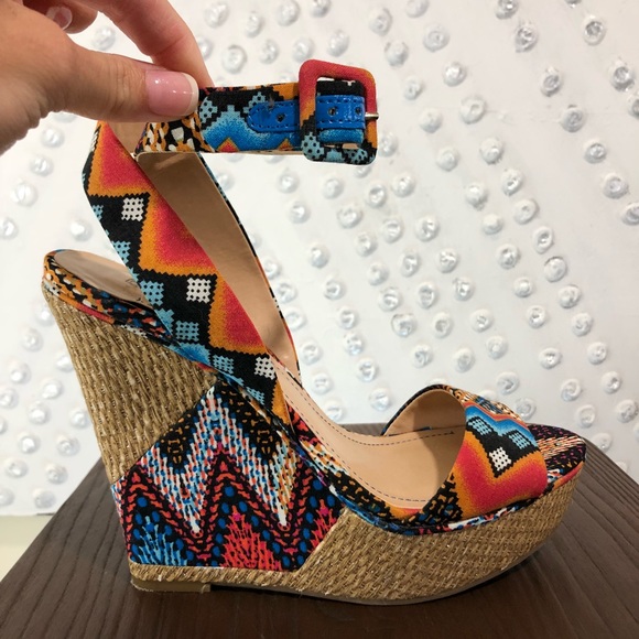 BCBGMaxAzria Shoes - Festive Printed Wedge.